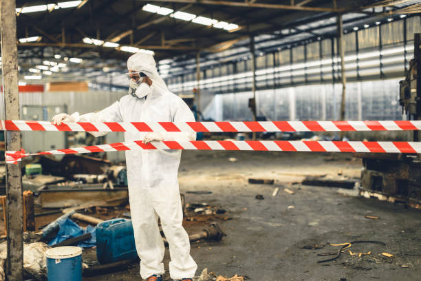 Professional Sewage Cleanup technician working in Hillside, IL